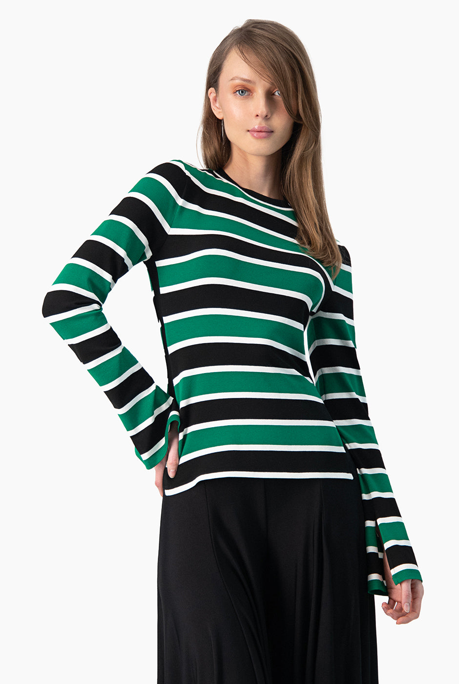 Blusa recta de manga larga y cuello redondo