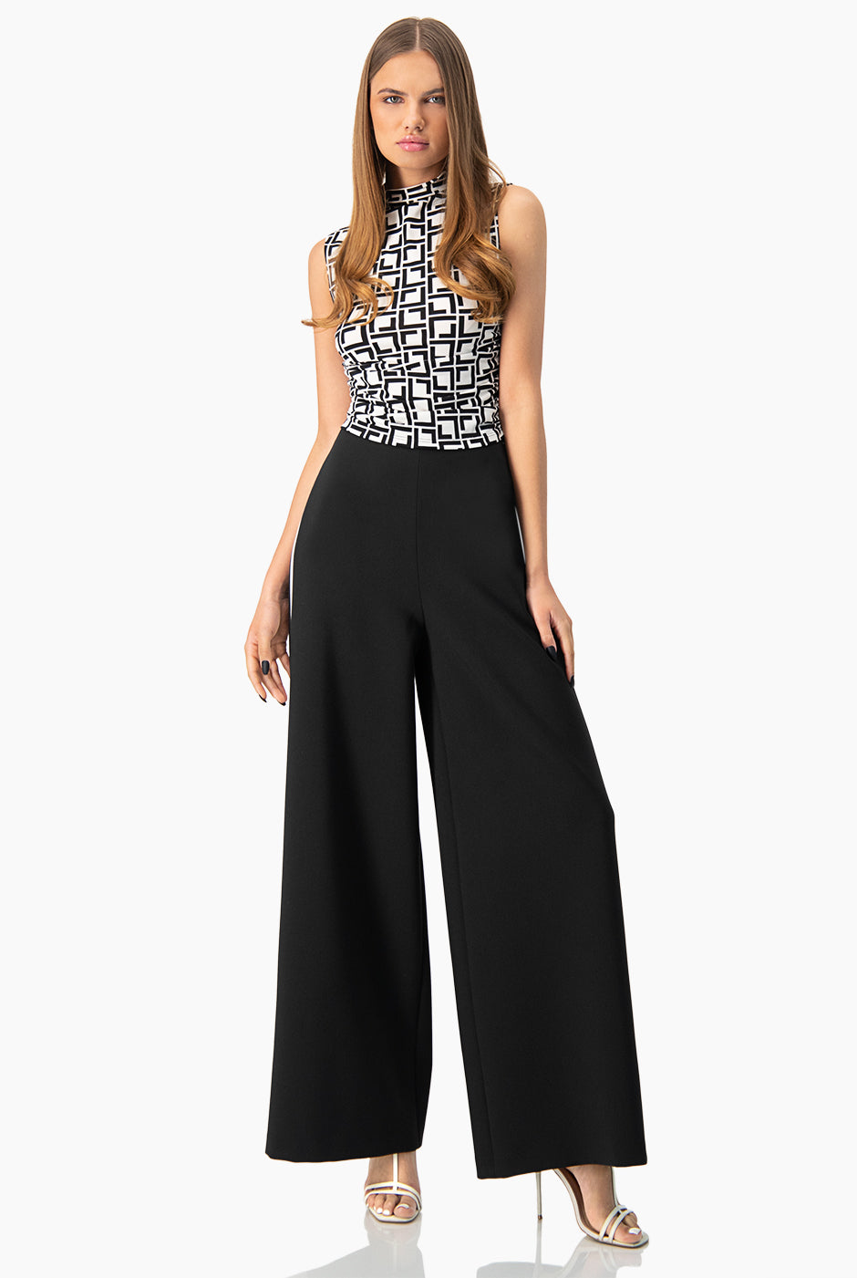 Blusa estampada sin mangas y cuello alto