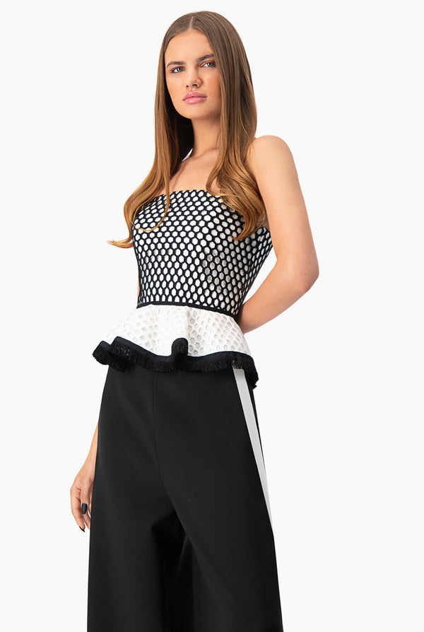 Blusa tipo bustier de tela red