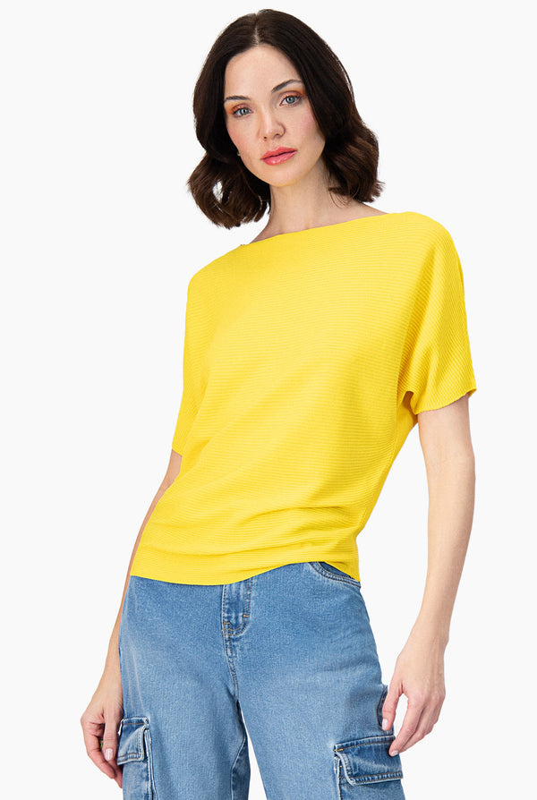 Blusa manga corta color amarillo