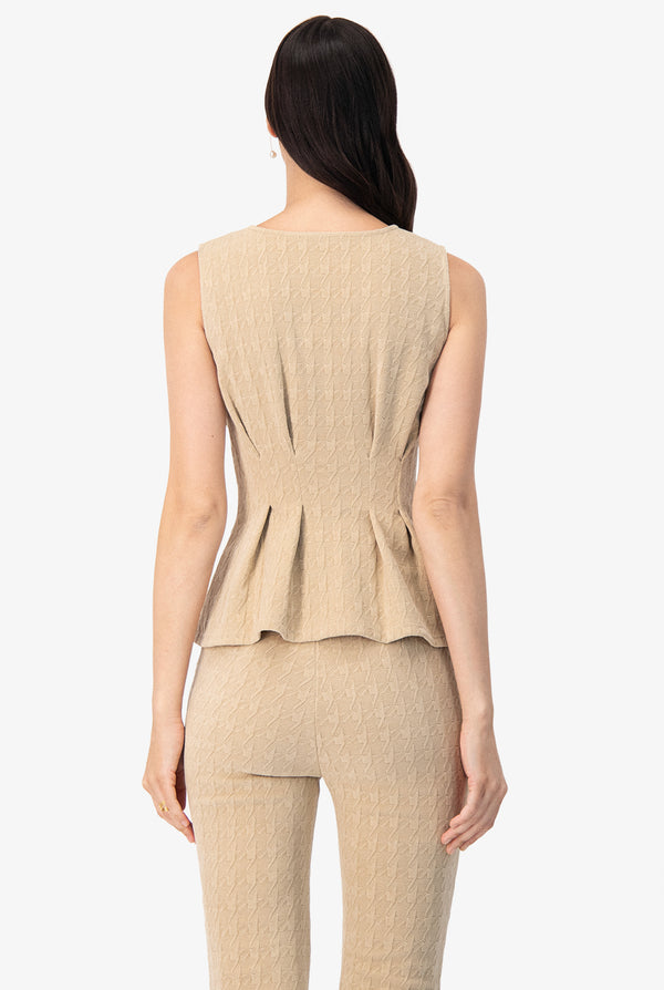 Blusa peplum sin mangas color beige