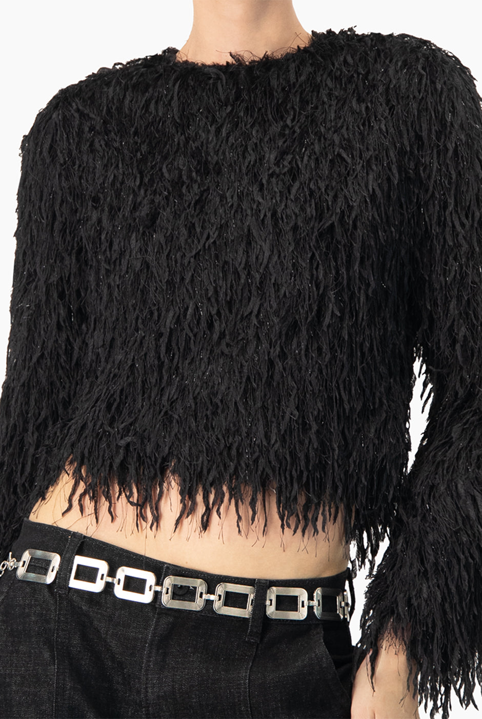 Blusa recta negra con cuello redondo y textura peluche
