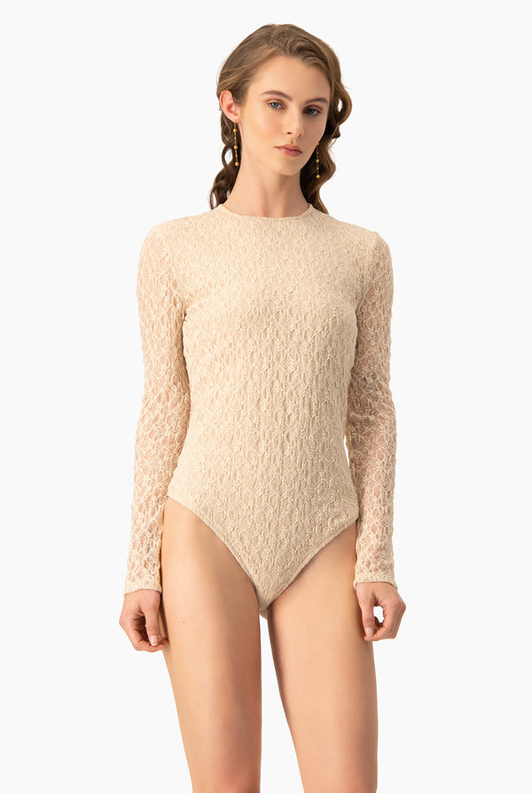 Body en tono beige