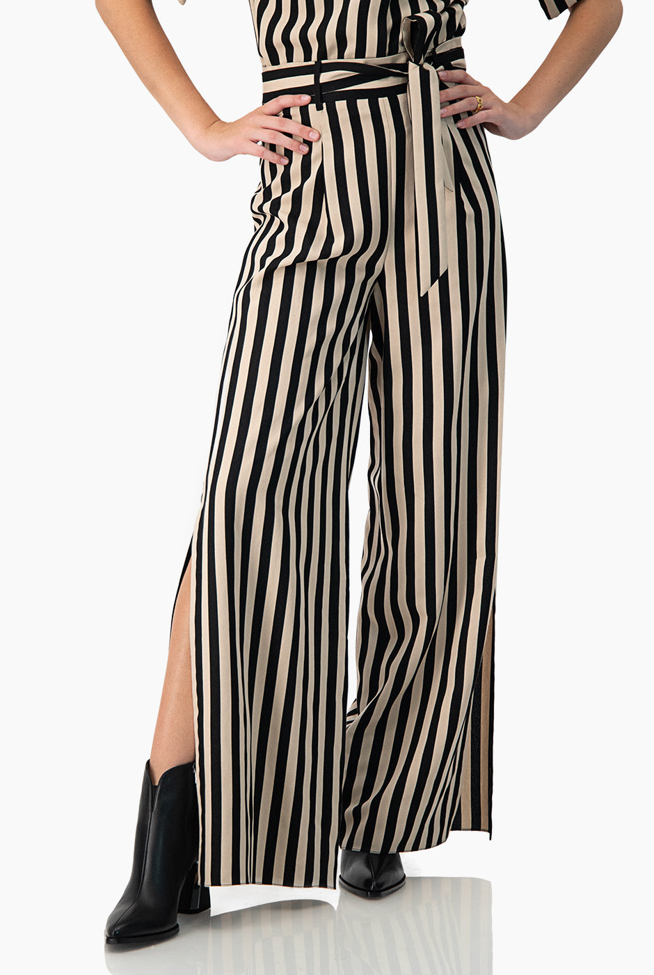 Pantalon estampado de pierna amplia