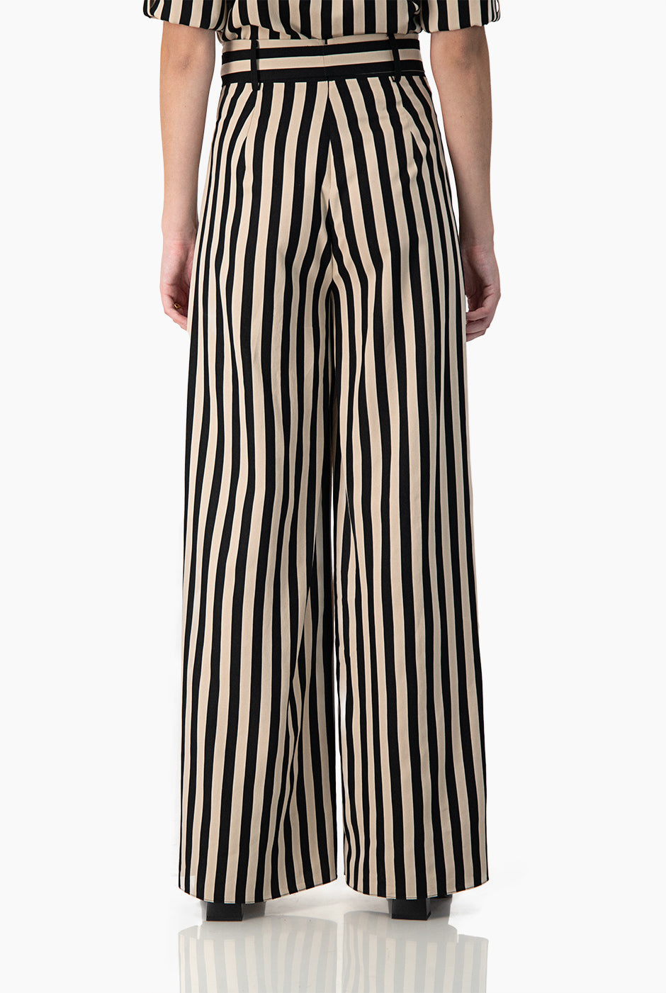 Pantalon estampado de pierna amplia