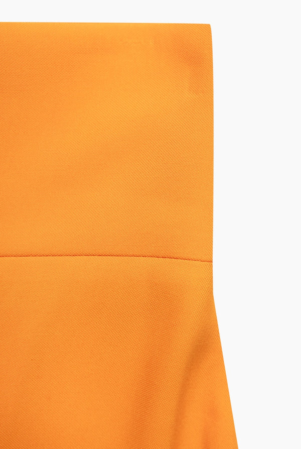 Pantalon de pierna y pretina amplia