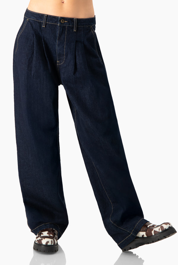 Jeans marino de pierna amplia