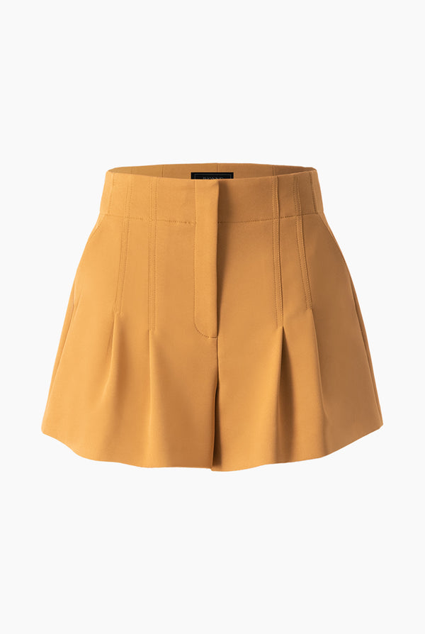 Short sastreado con pinzas