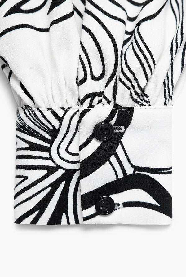 Vestido corto de cuello tipo mao