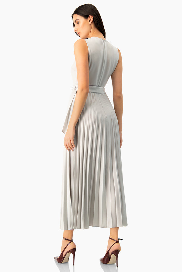 Vestido largo tableado