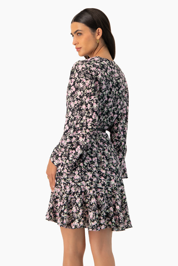 Vestido floreado corto escote en V