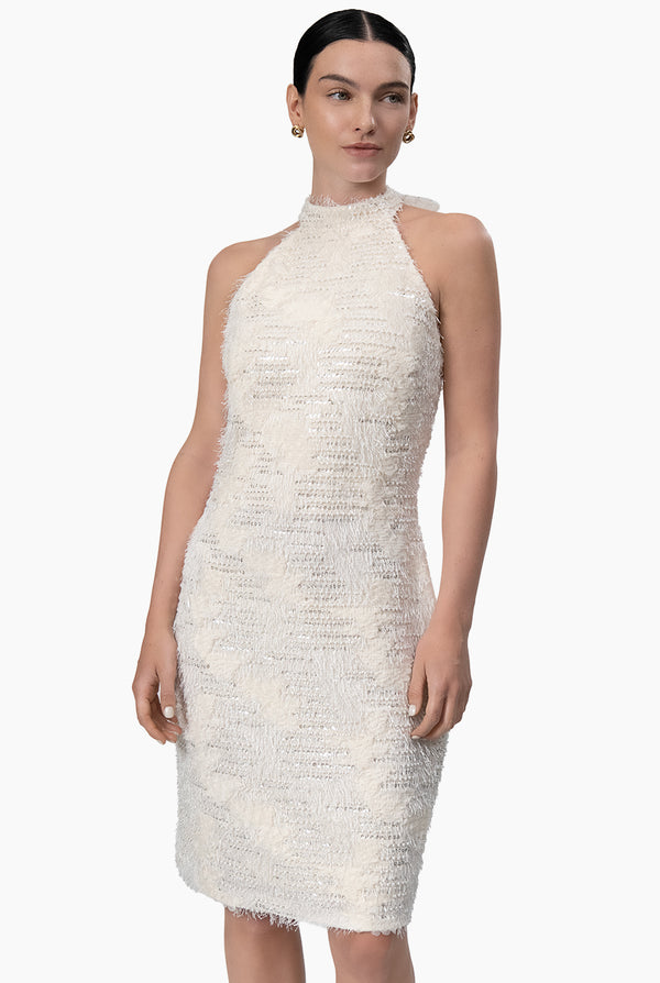 Vestido corto de cuello halter