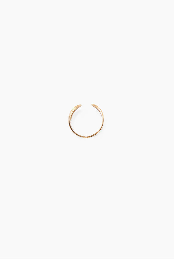 Anillo Hollow Out