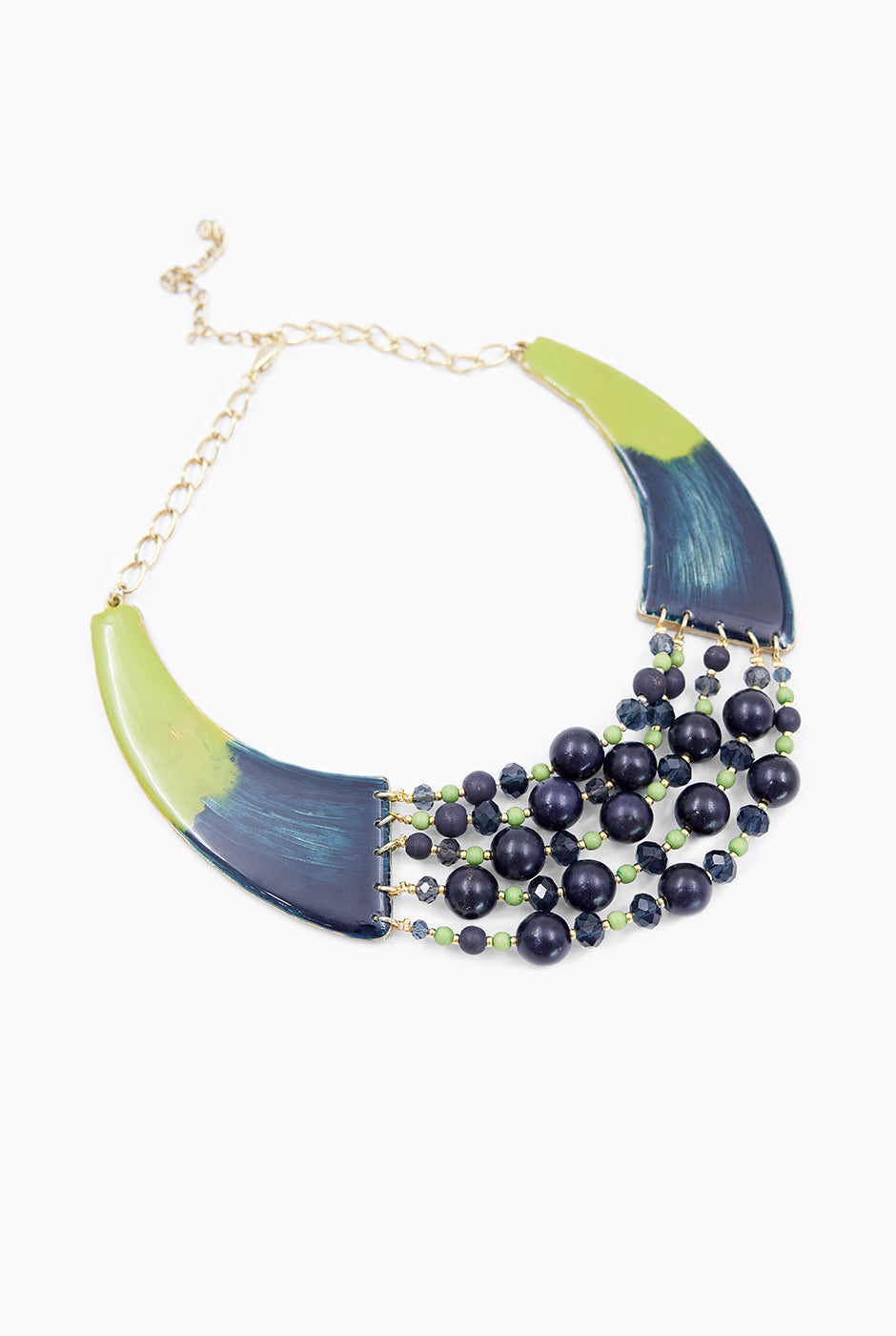 Collar Color Twist