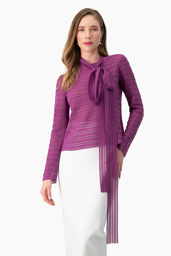 Blusa morada de manga larga tejida