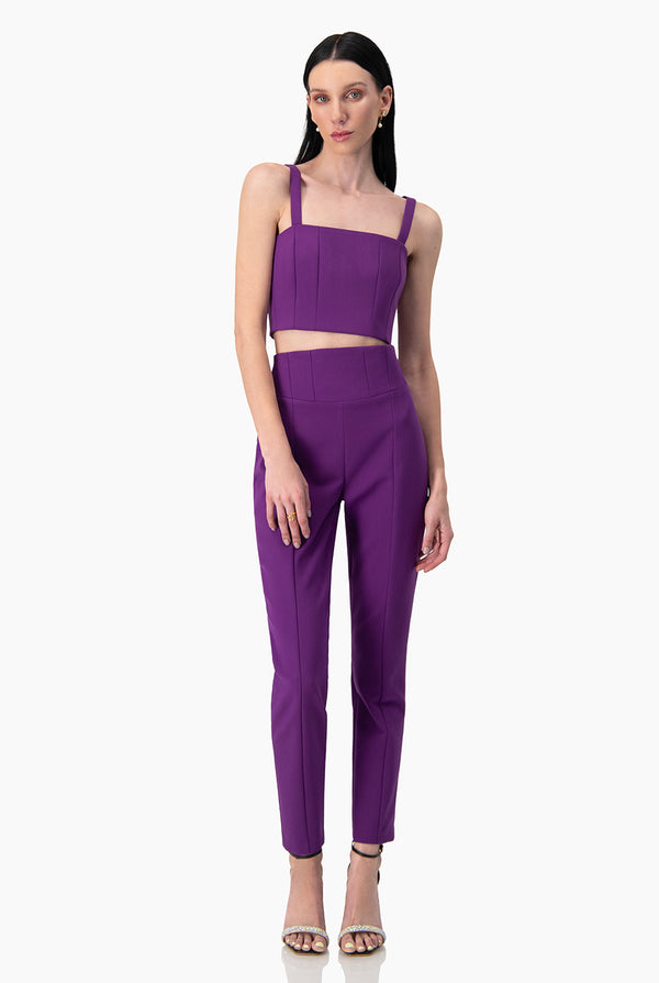 Crop morado de tirantes