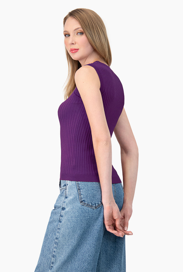 Blusa sin mangas color magenta