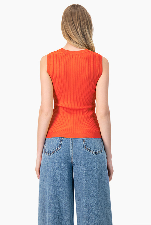Blusa sin mangas color naranja