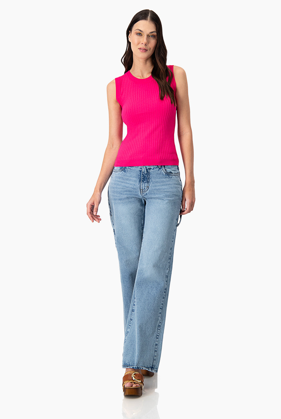 Blusa sin mangas color fucsia