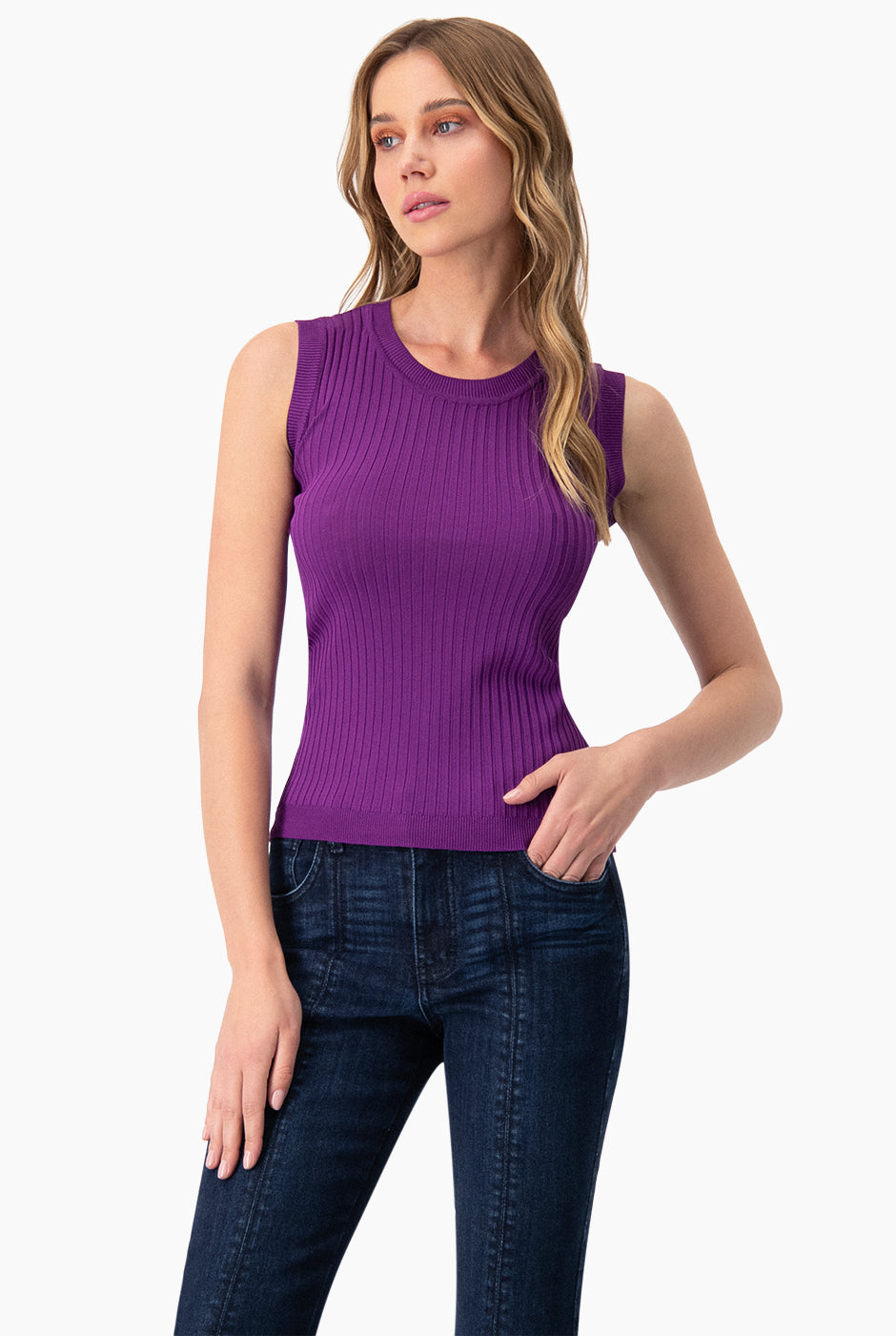 Blusa sin mangas color morado