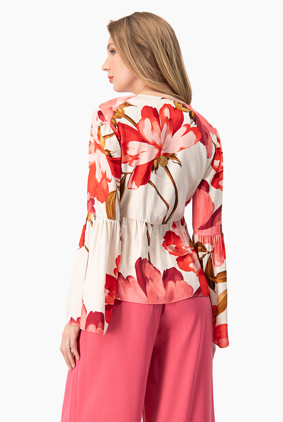 Blusa manga larga campana con escote en V