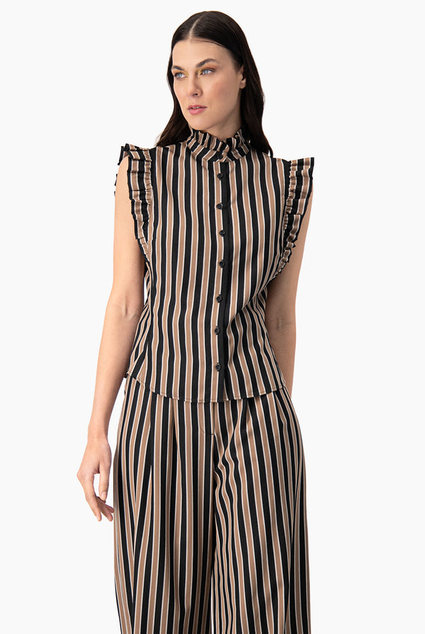 Blusa recta sin mangas y cuello alto