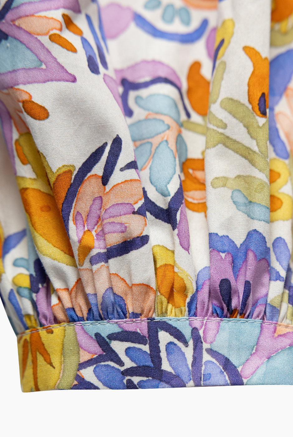 Blusa estampada floral de un hombro con amarre
