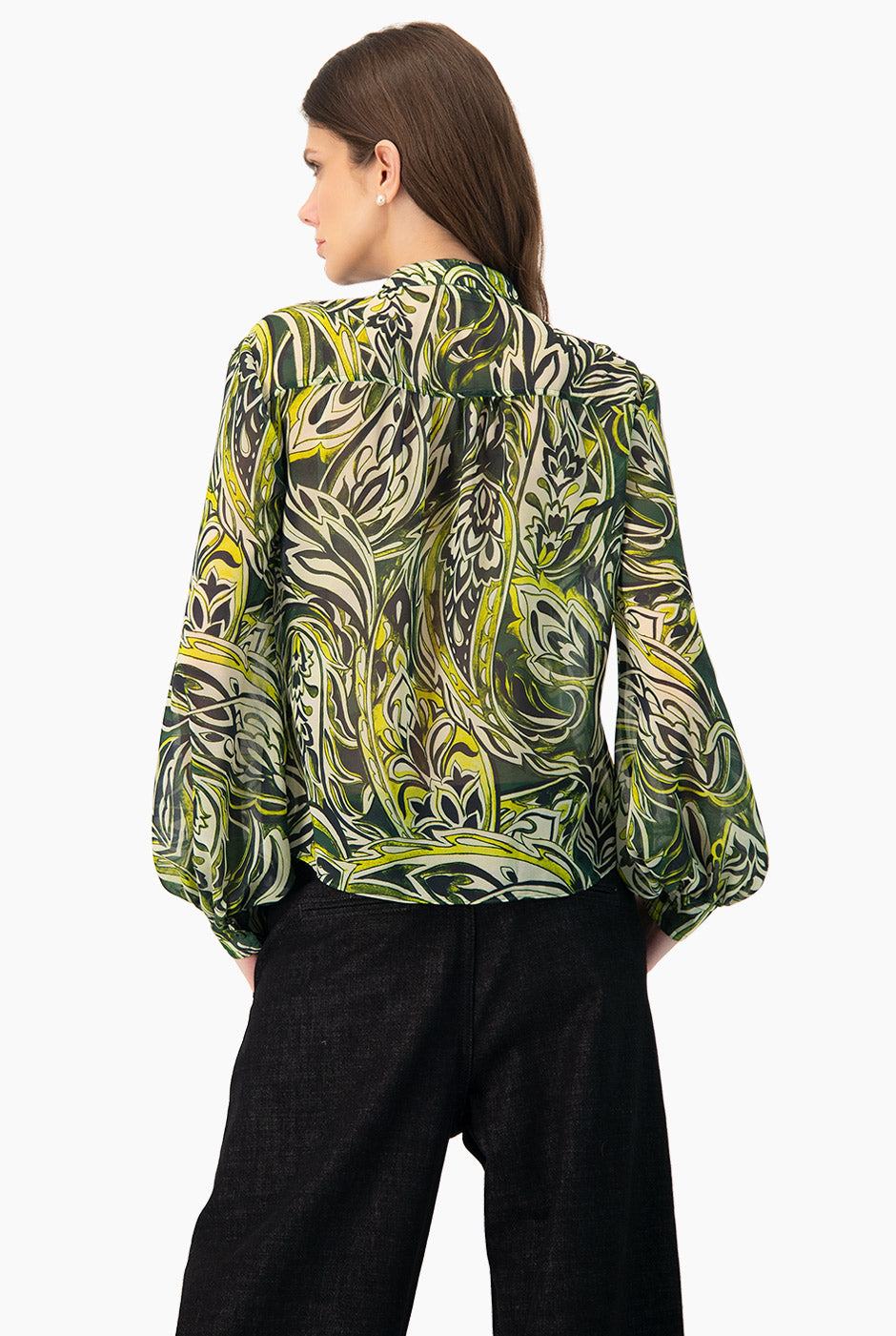 Blusa verde estampada de cuello redondo y manga larga