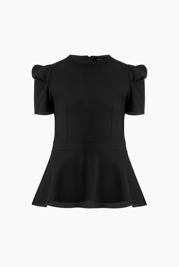 Blusa negra de manga corta