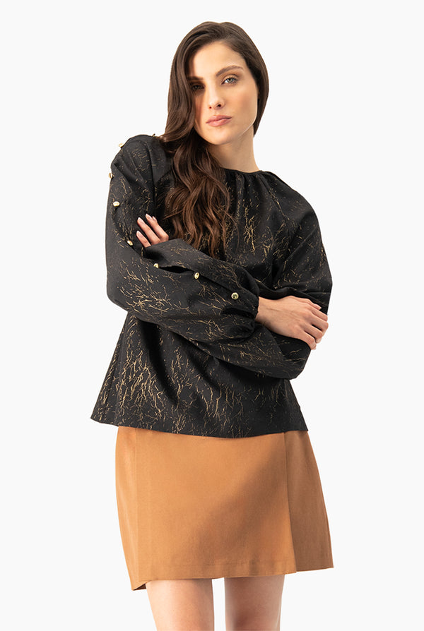 Blusa de manga larga amplia