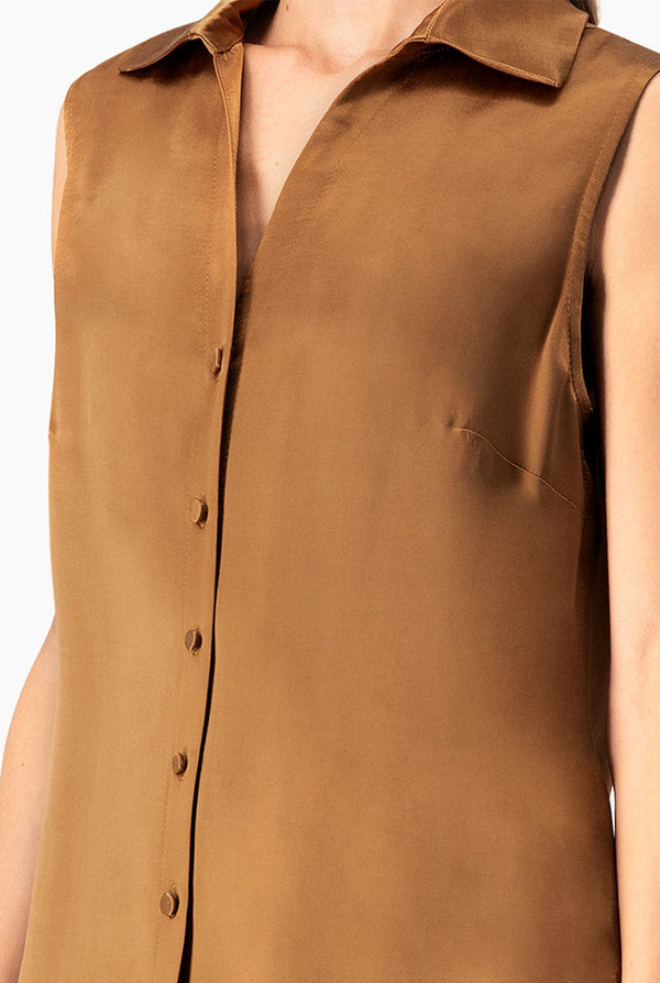 Blusa satinada sin mangas