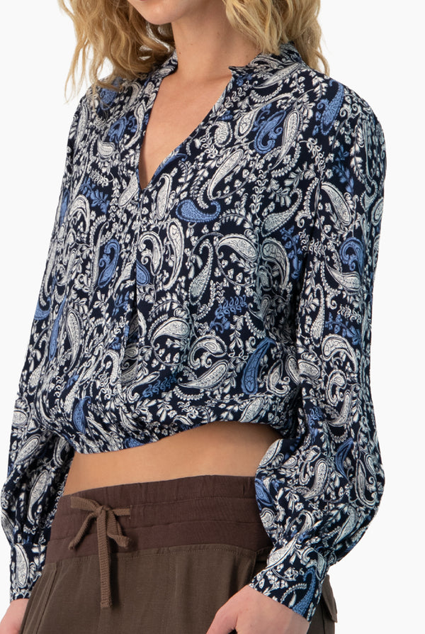 Blusa manga larga escote en V