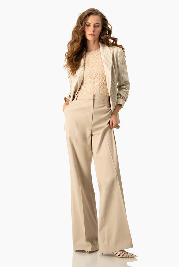 Body en tono beige