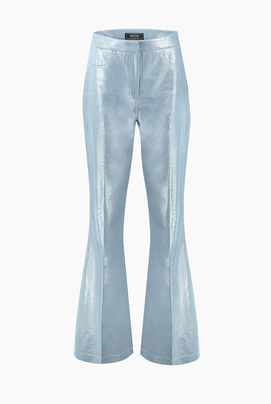 Pantalón denim semi campana azul con bolsas traseras simuladas de Ivonne