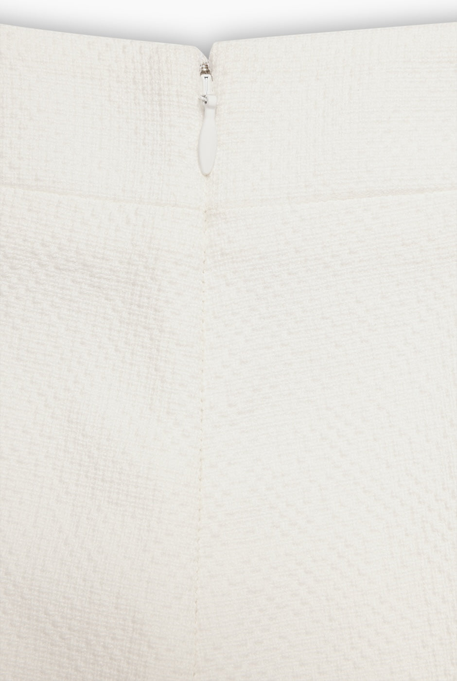 Pantalón blanco estilo palazzo de Ivonne con cierre trasero