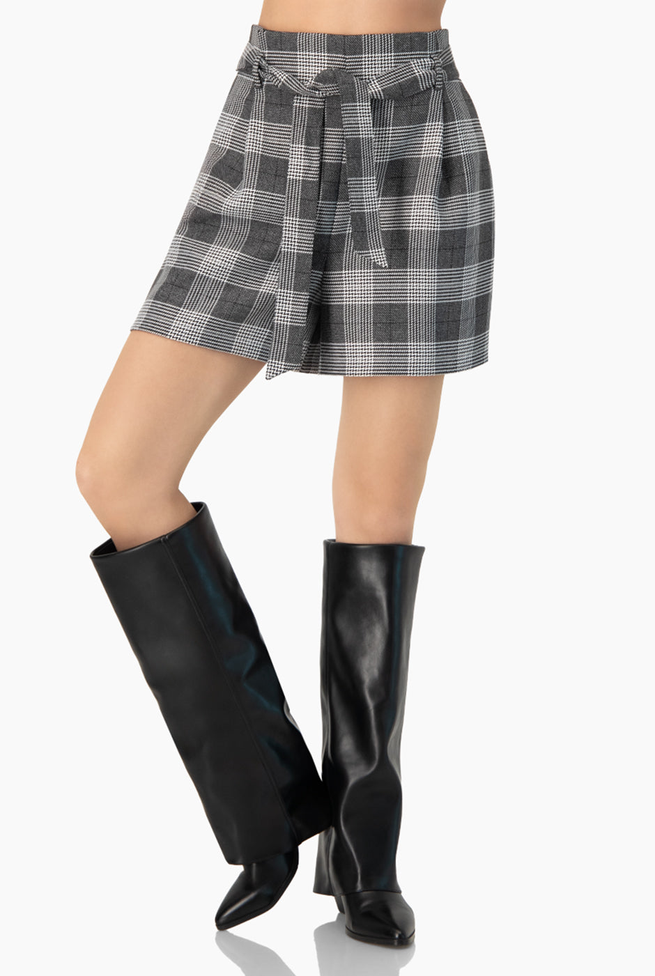 Short Sastreado