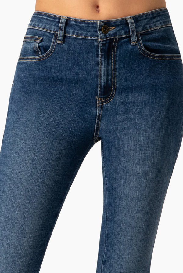 Jeans campana de un boton