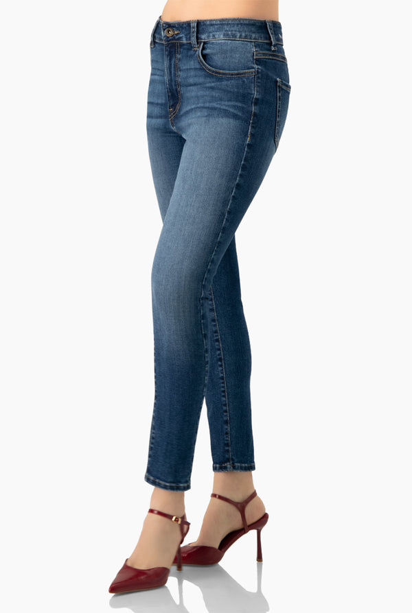 Jeans skinny un boton