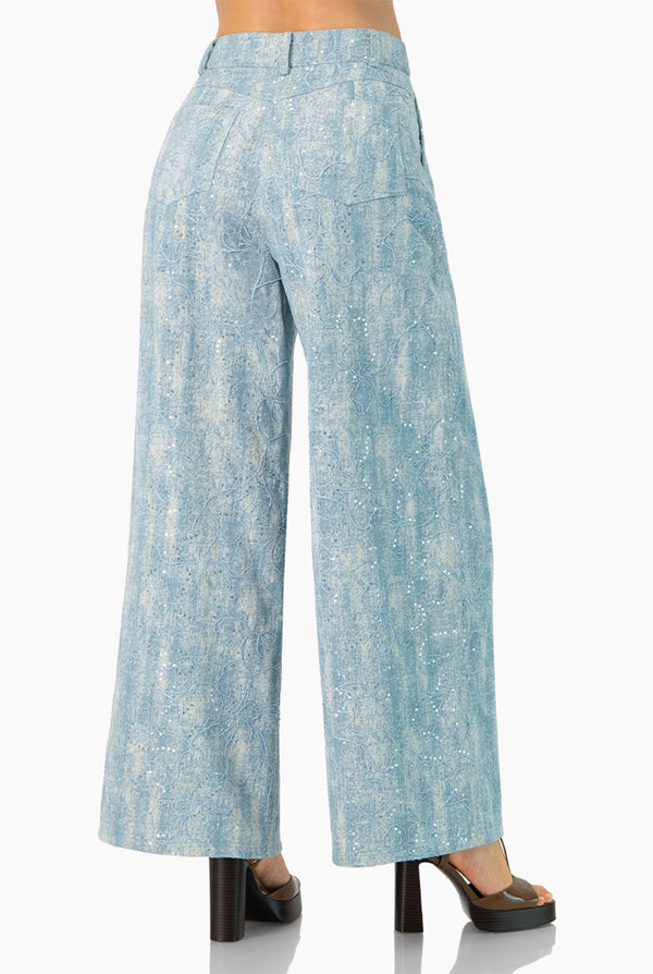Pantalon denim pierna amplia
