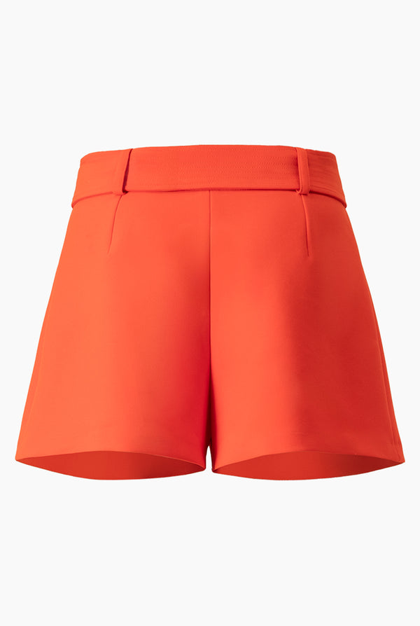 Short naranja con cinta