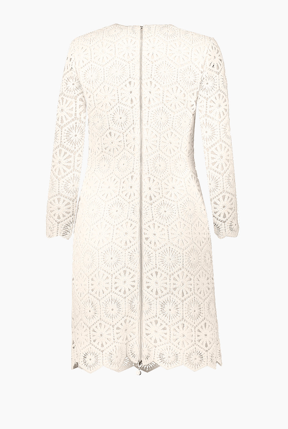 Vestido corto tejido blanco con encaje y manga larga