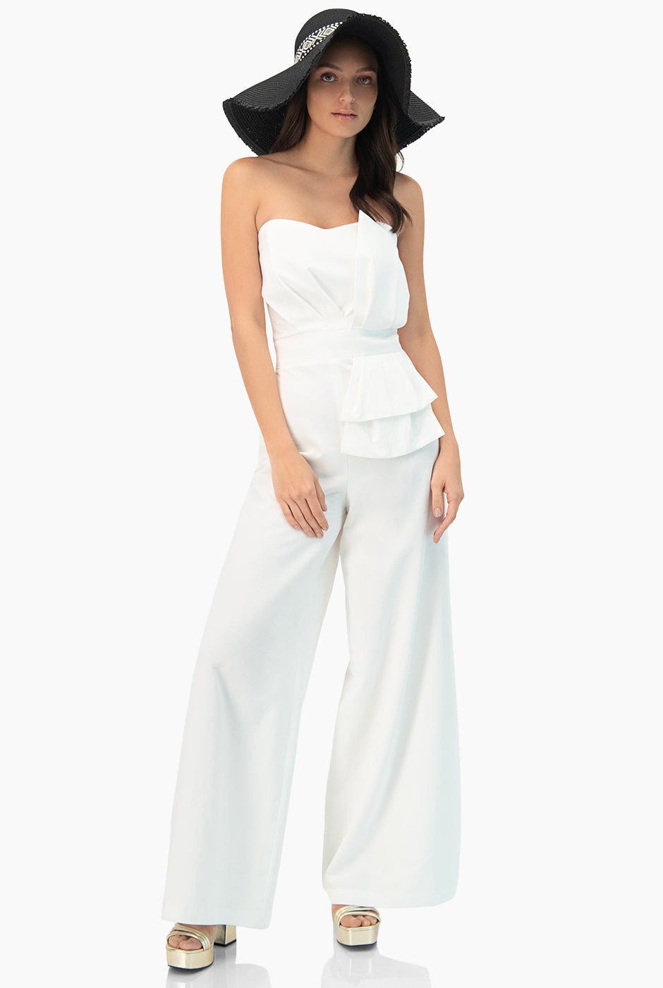 Jumpsuit strapless blanco de pierna ancha con olanes