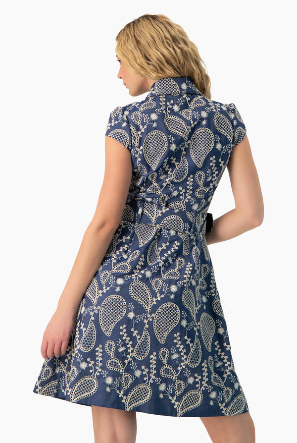 Vestido linea A manga simulada