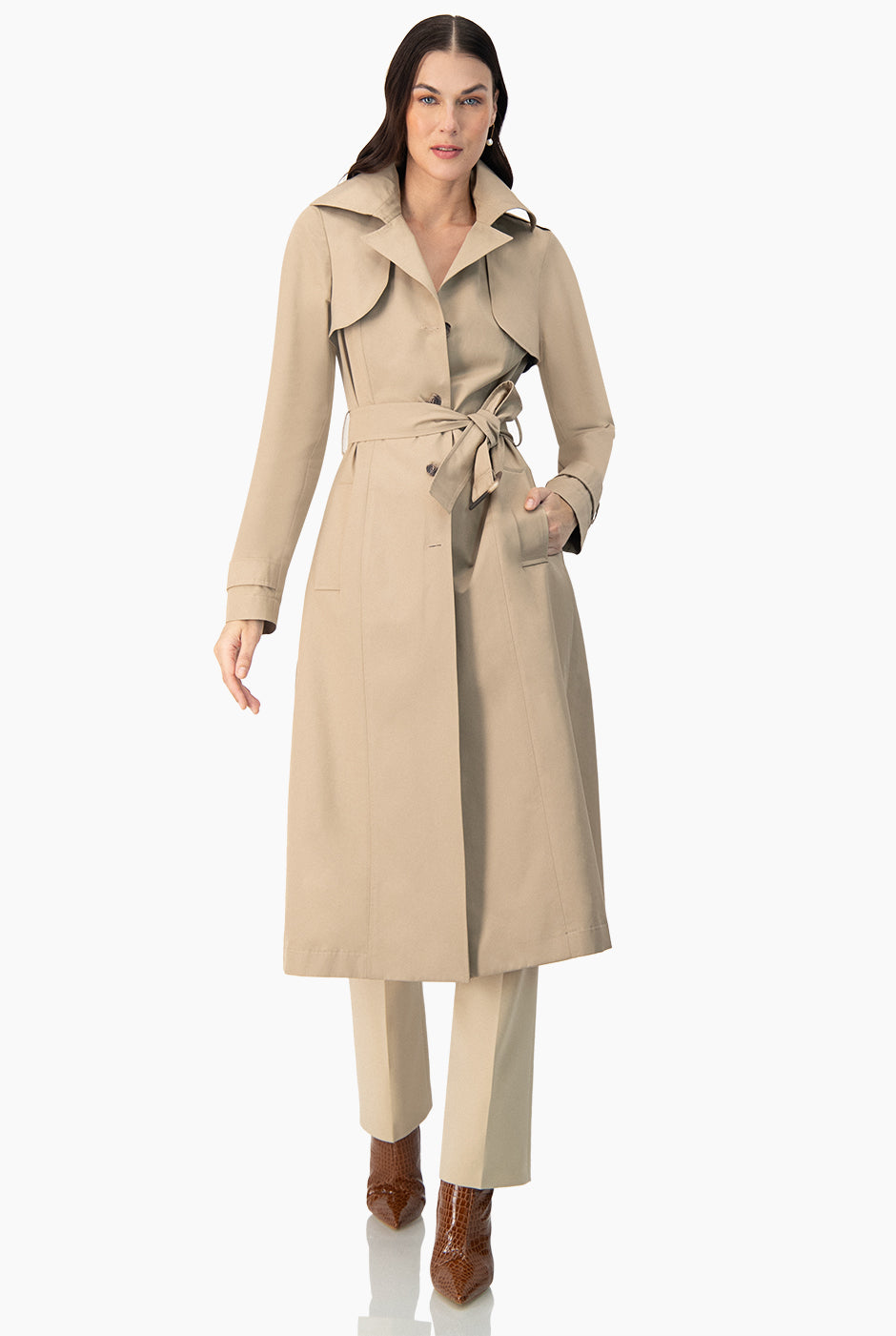Gabardina larga con botones y cinturon
