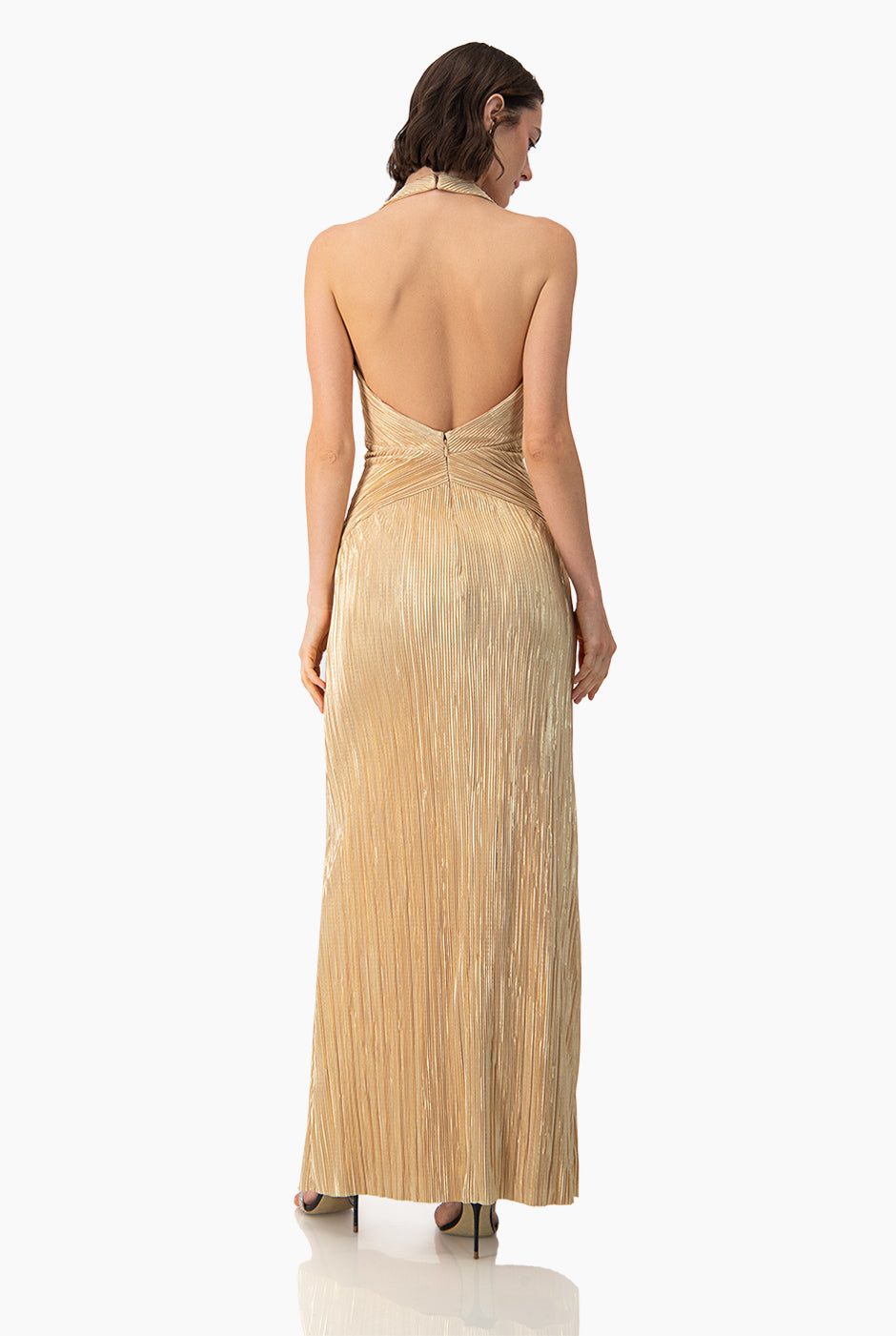 Vestido largo cuello halter y escote en V