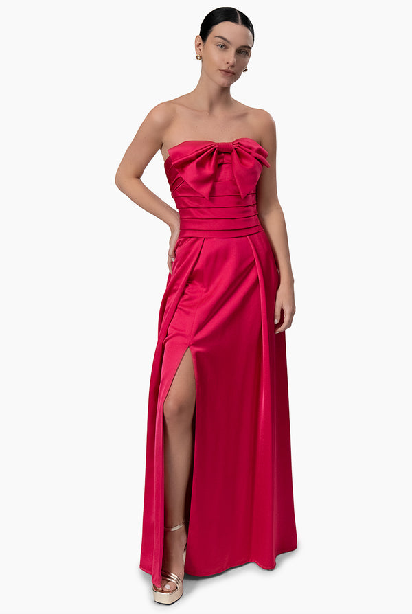 Vestido Fucsia con Moño
