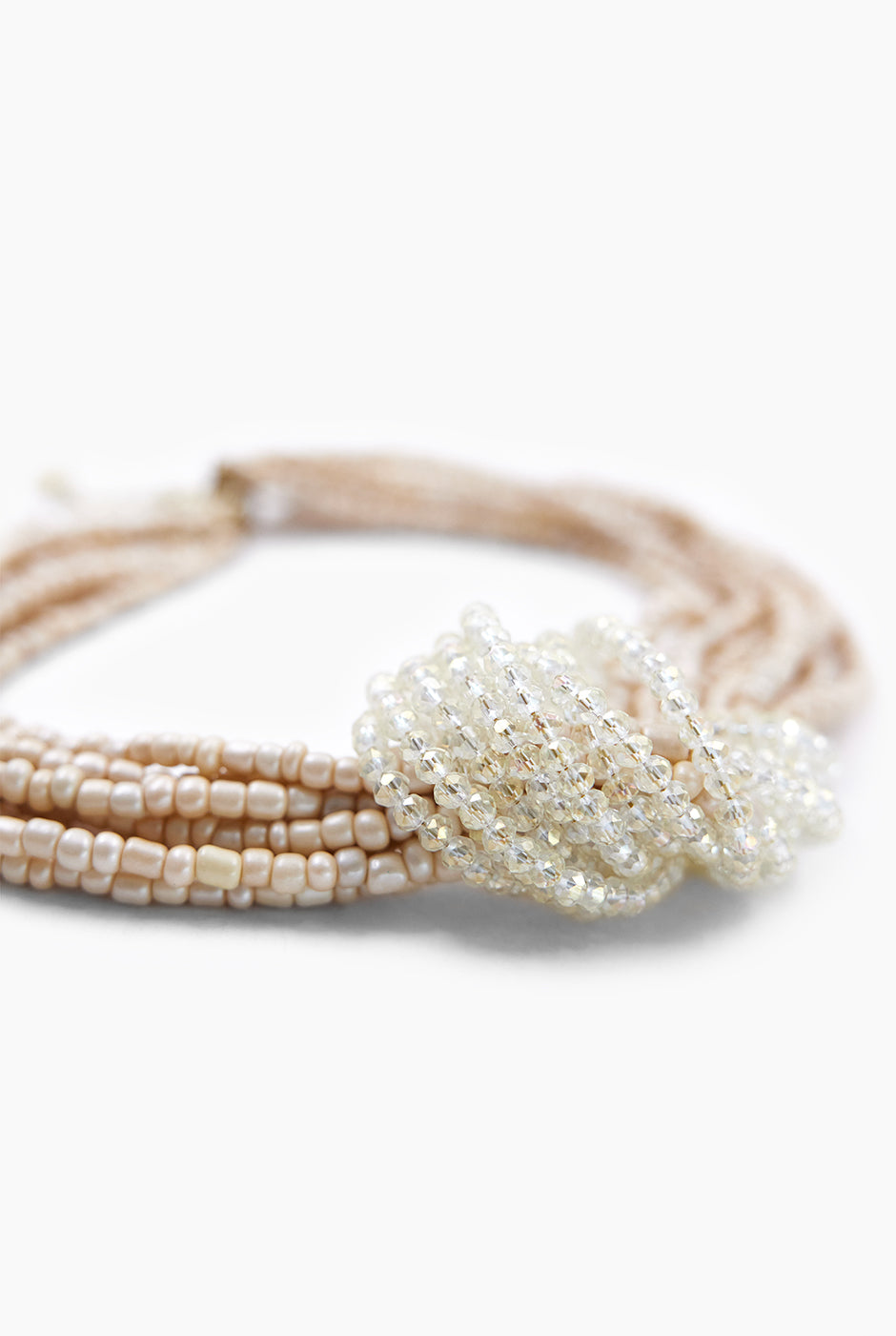 Collar Satin Knot