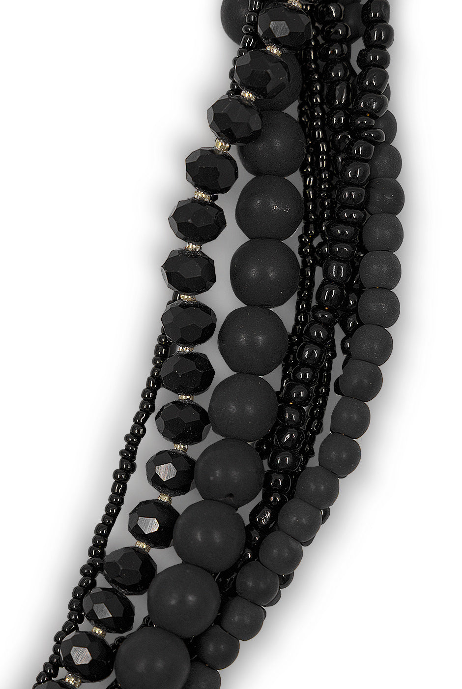 Collar elegante con cuentas y colgante de corazón
