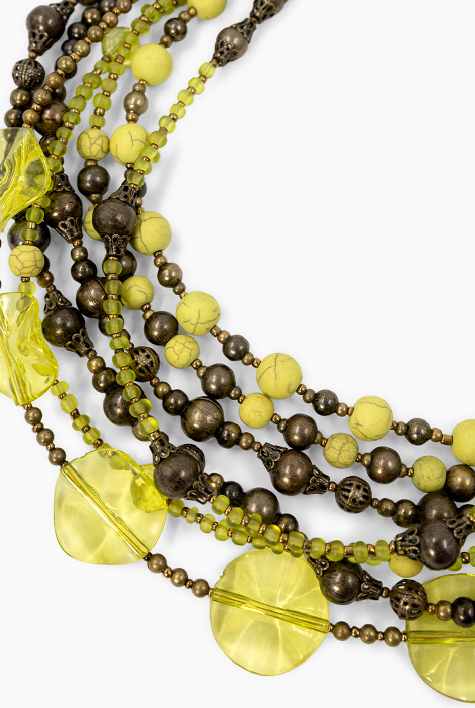 Collar Cascada Twist con cuentas y abalorios en verde limón