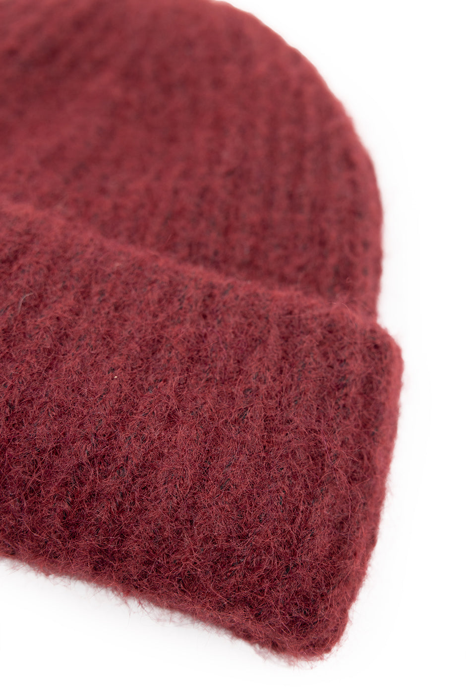 Gorro tejido de lana vino con borde acanalado